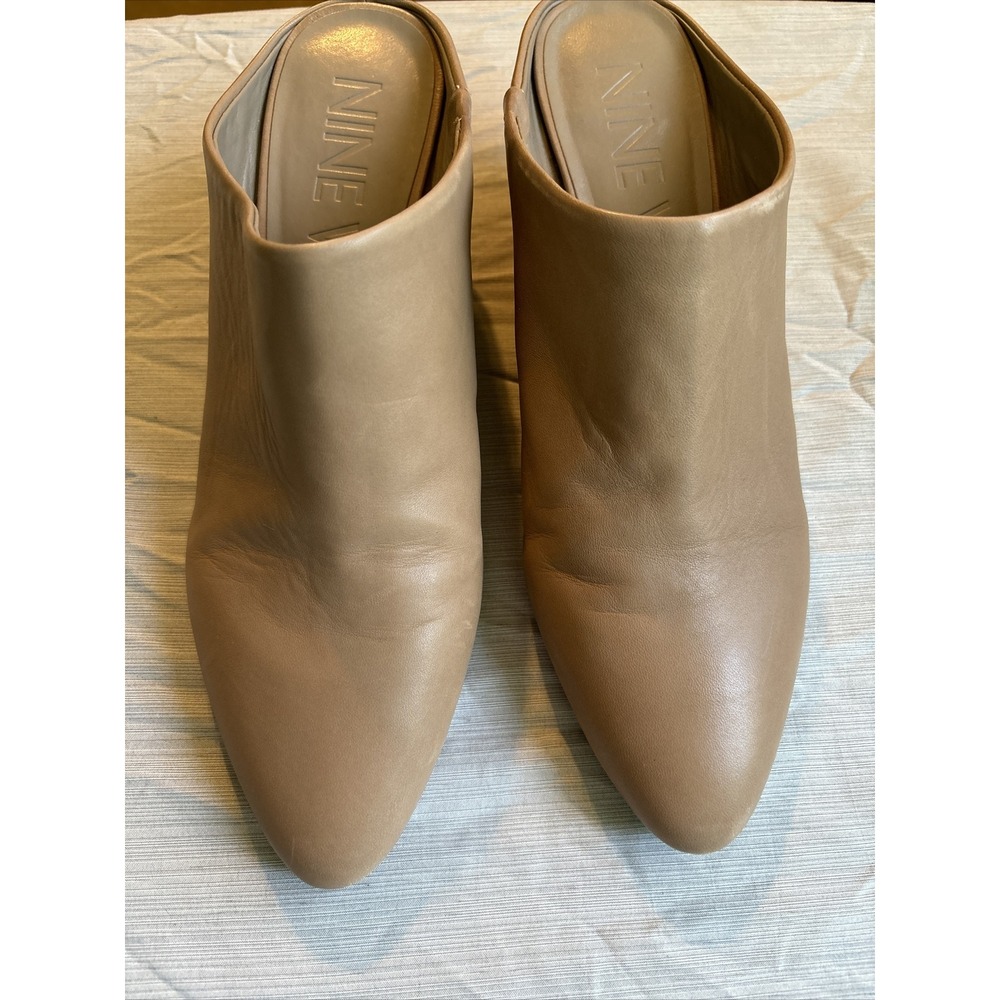 Nine West Slip On Beige Leather shoes 10M